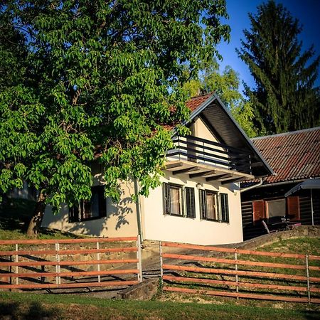 Kuca Za Odmor, Ferienhaus, Holiday Home Rugas Orahovica エクステリア 写真
