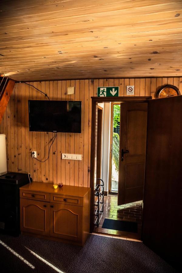 Kuca Za Odmor, Ferienhaus, Holiday Home Rugas Orahovica エクステリア 写真